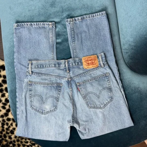 Vintage Levi’s Men’s 505 Jean Medium Light Blue Stonewash 33x30 - Picture 1 of 11